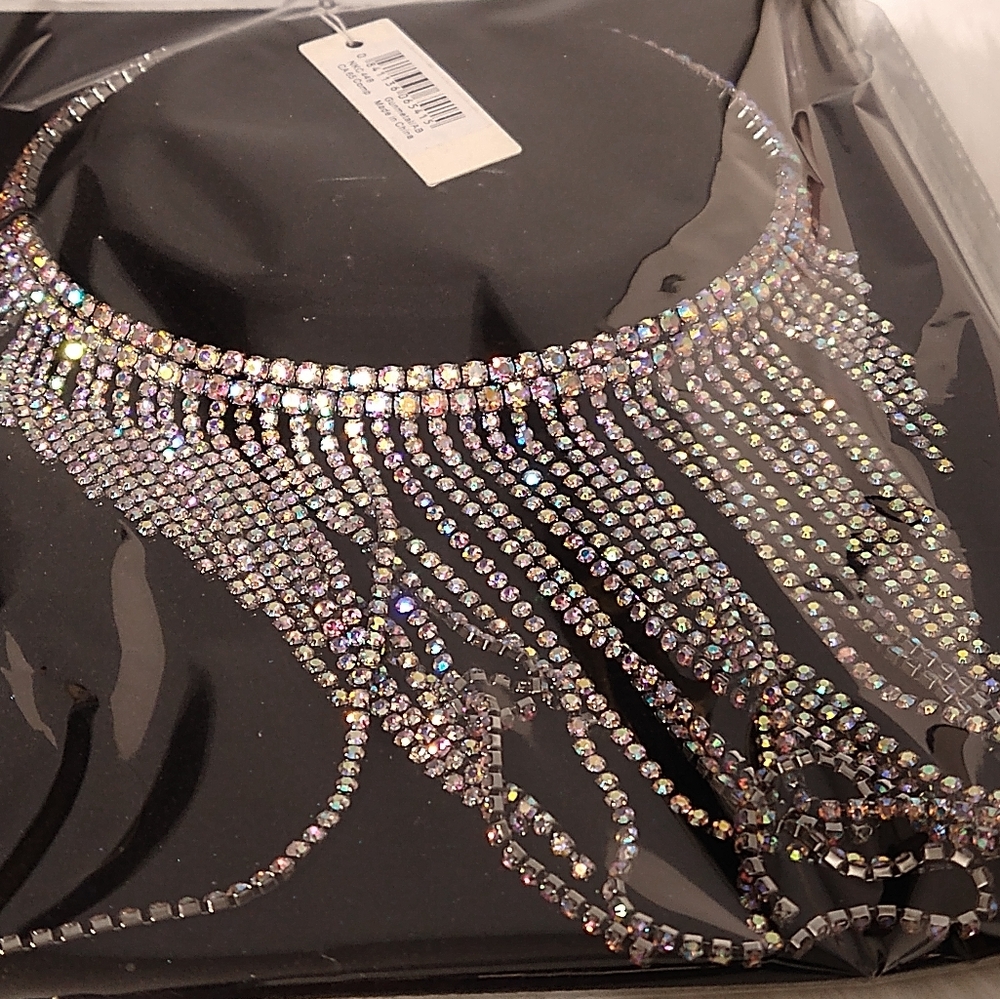 New Karen Choker Rhinestone - Picture 6 of 9